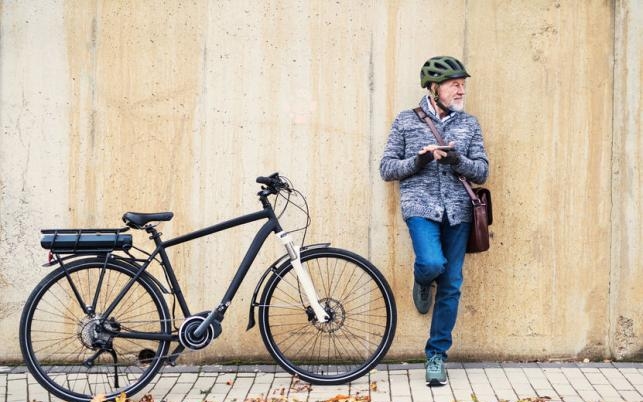 Már lehet pályázni az elektromos kerékpár vásárlási támogatására