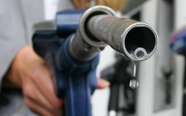 Mától az üzemanyag ára nem lehet magasabb 480 forintnál