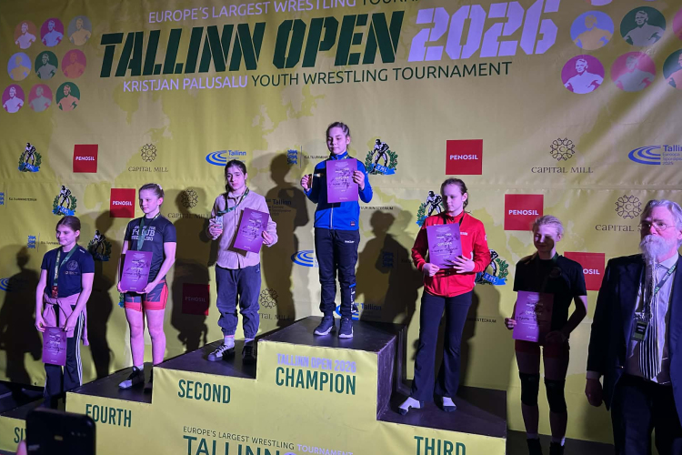 Óriási sikert aratott a világ egyik legnagyobb birkózóversenyén egy aprócska félegyházi kislány birkózóversenyén