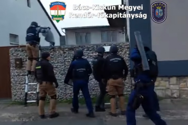 Újabb díleren ütöttek rajta a rendőrök - VIDEÓ