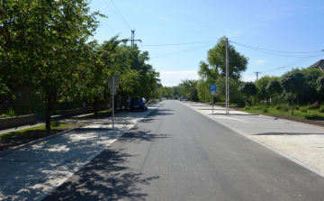 Parkolók épültek és megújult a Csongrádi út egy szakasza