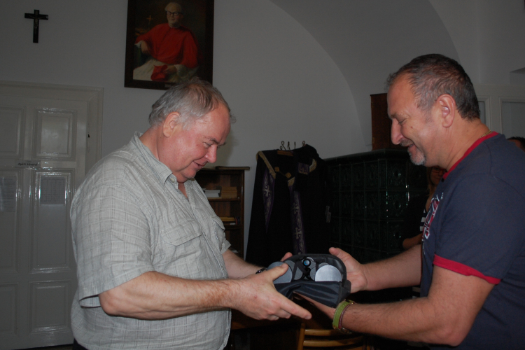 Van aki elvesz…s van aki ajándékoz