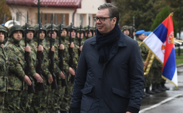 Szerb elnök: Szerbiának erősítenie kell a hadseregét