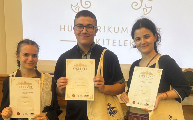 Kiváló eredmények a Közgében