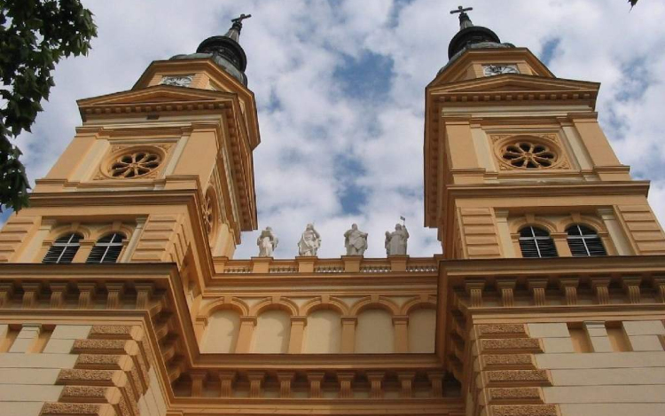 Hírek a Szent István templomból