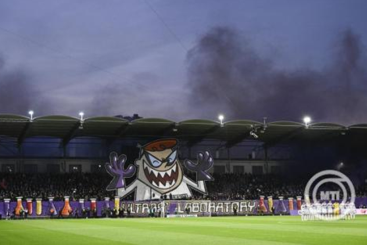 Labdarúgó NB I - Izgalmas döntetlen az Újpest-Ferencváros rangadón