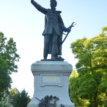 A nemzet költőjére emlékeztek Kiskunfélegyházán