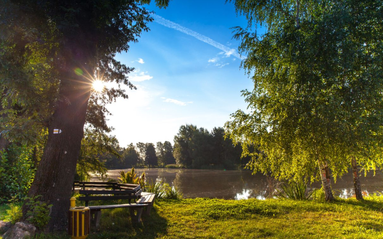 Pénteken még napos, szombattól egyre felhősebb, esősebb idő várható