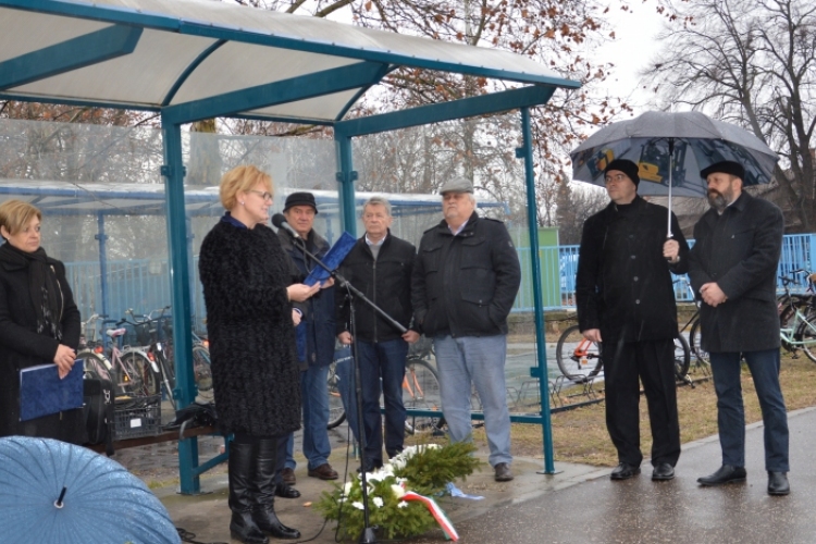 A kommunista diktatúra áldozatainak emléke örök