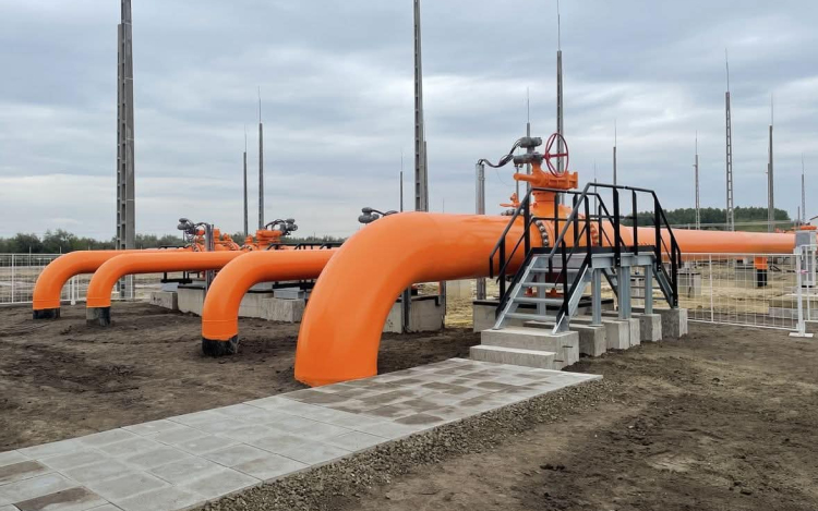 Magyarország és Szerbia új kőolajvezetéket épít a két ország között