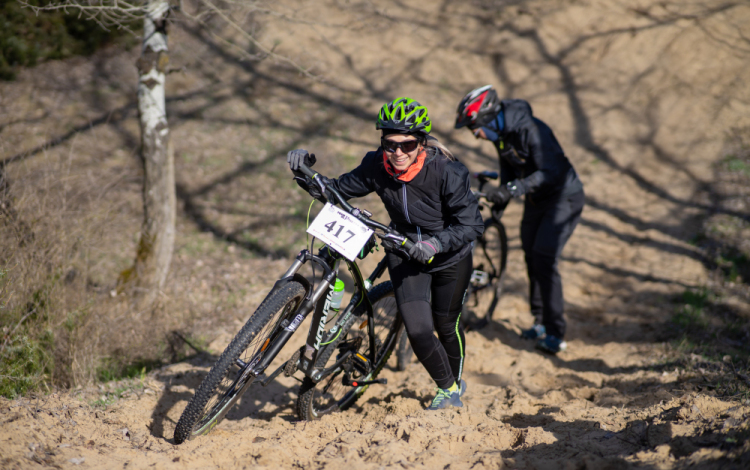 Hamarosan elrajtol a Tour de Puszta!