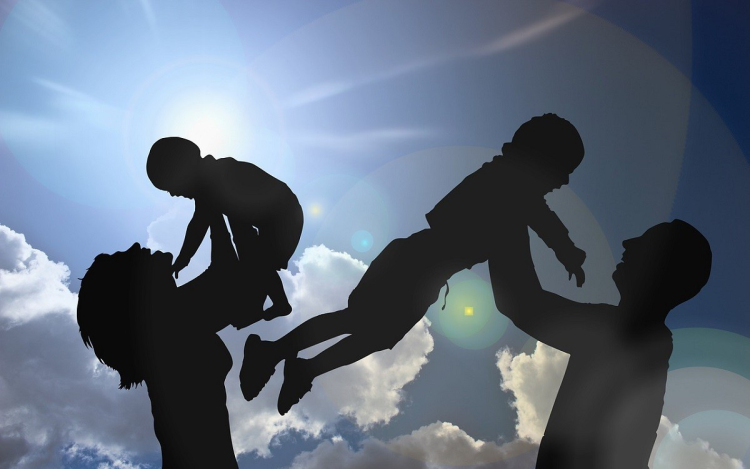 Meghosszabbodik egyes szociális és gyermekvédelmi ellátások jogosultsági ideje