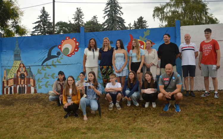 Ezúttal nem büntetés, hanem jutalom járt a graffitiért