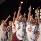 Csokorba kötött táncos-zenés Anyák-napi műsor