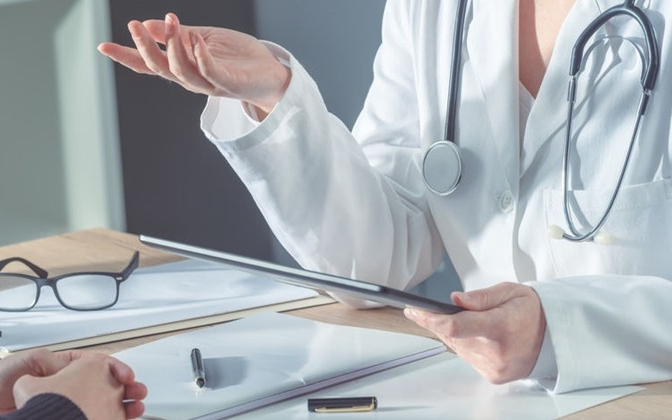 Vagyoni helyzetünkre is rákérdezhet az orvos