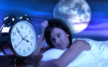Telihold – Rosszabbul alszunk?