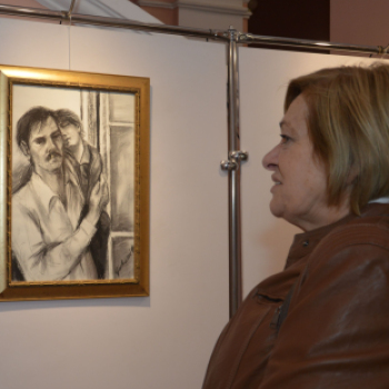 Emberi sorsok lenyomatai képekben és lírában