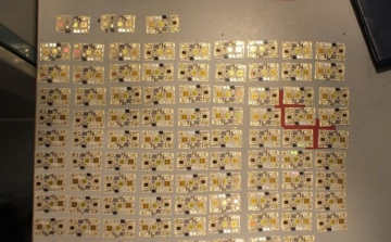 Üdítősdobozba rejtve lopott