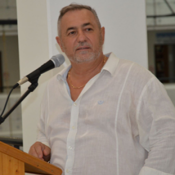 Legendás testnevelők arcképcsarnoka ékesíti a Sportcsarnok galériáját