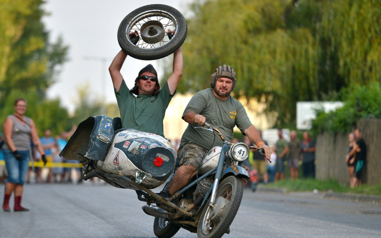Immáron 11. alkalommal rendezik meg Kiskunfélegyházán a nemzetközi oldalkocsis találkozót