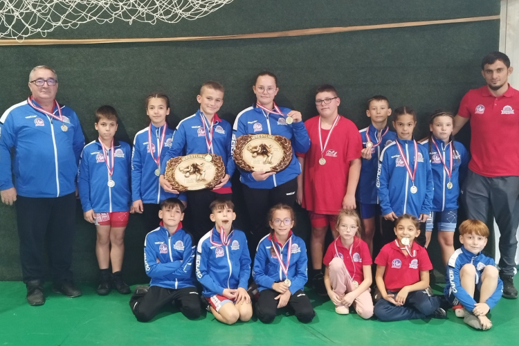 Sikert sikerre halmoztak a kiskunfélegyházi birkózók a hétvégén