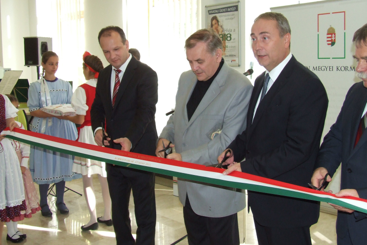 Hivatalosan is megnyitotta kapuit a Kormányablak