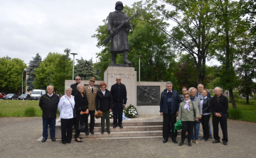 A hősök halhatatlanok