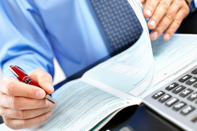 Még egy hónapig akár SMS-ben is kérhető a postázás