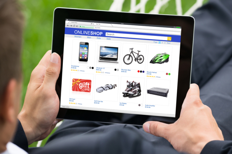 Csaló webáruházak – Ellenőrizze, honnan rendel!