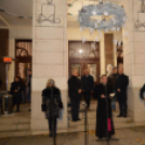 Fellobbant az első láng városunk adventi koszorúján