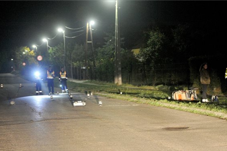 Babakocsit toló nőt gázolt egy autós Szentendrén, elhajtott