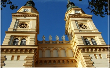 Hírek a Szent István Templomból