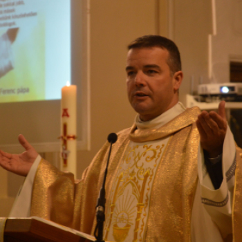 A hit és a szeretet vezette városalapítóinkat is