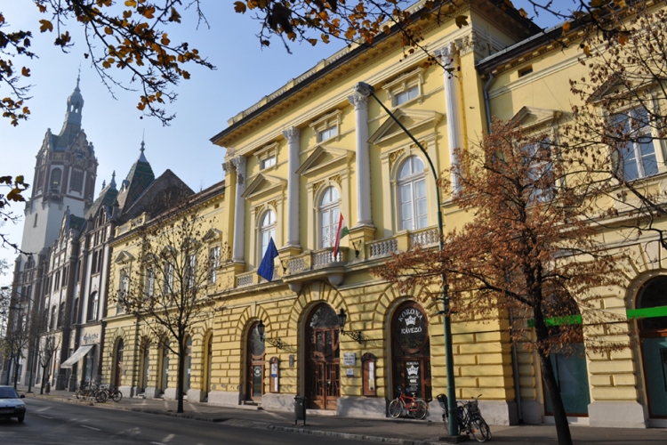  Móra Ferenc Művelődési Központ októberi programja 