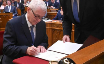 Polt Pétert választották az Alkotmánybíróság elnökévé