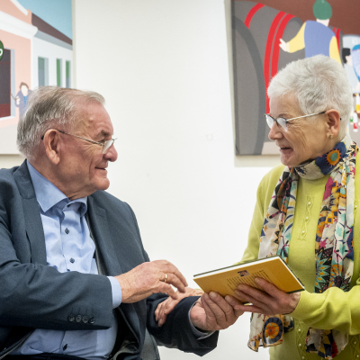 Bemutatták Lezsák Sándor legújabb művét a Petőfi Sándor Városi Könyvtárban