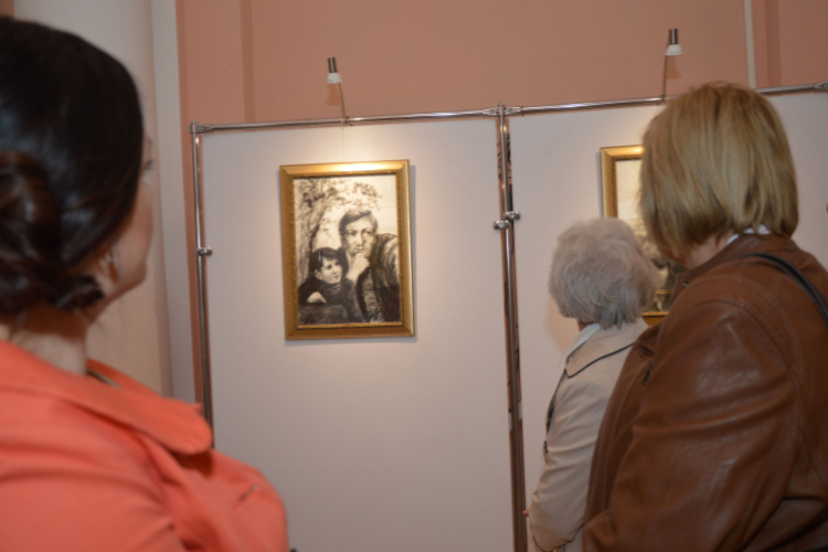 Emberi sorsok lenyomatai képekben és lírában